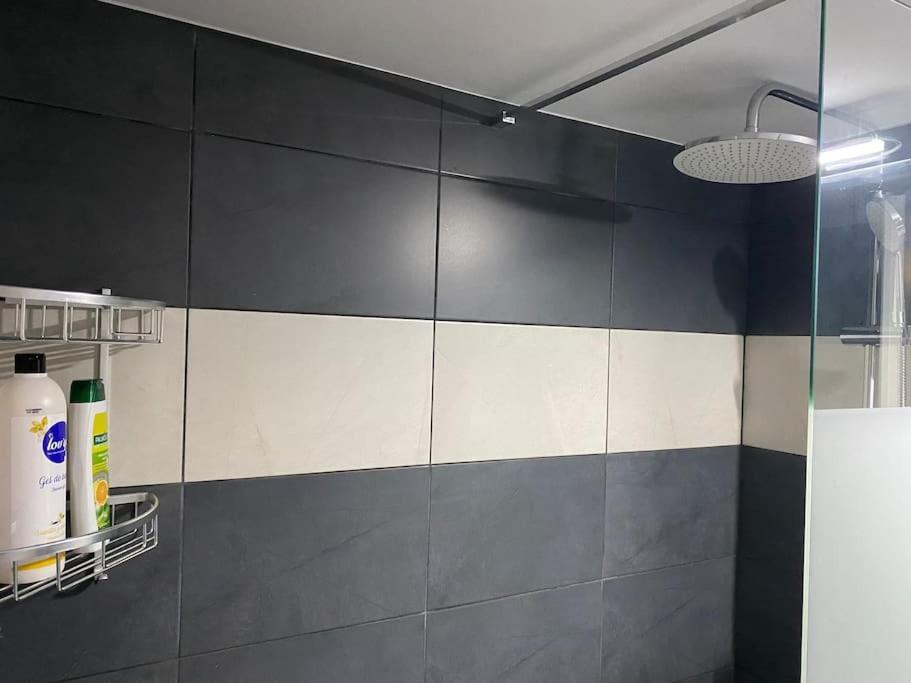 Cozy New Apartment Near The Beach Atenas Exterior foto